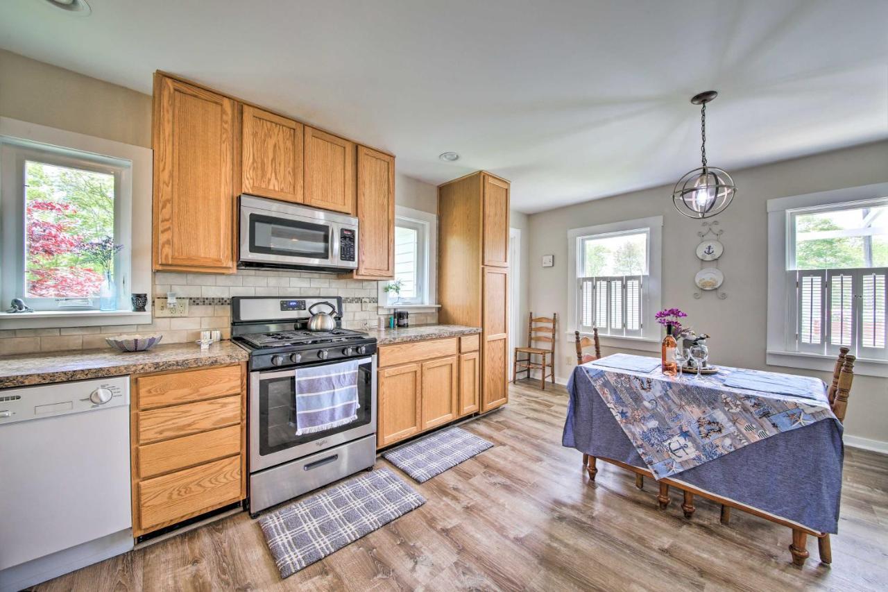 Charming East Boothbay Cottage With Large Yard! Екстериор снимка